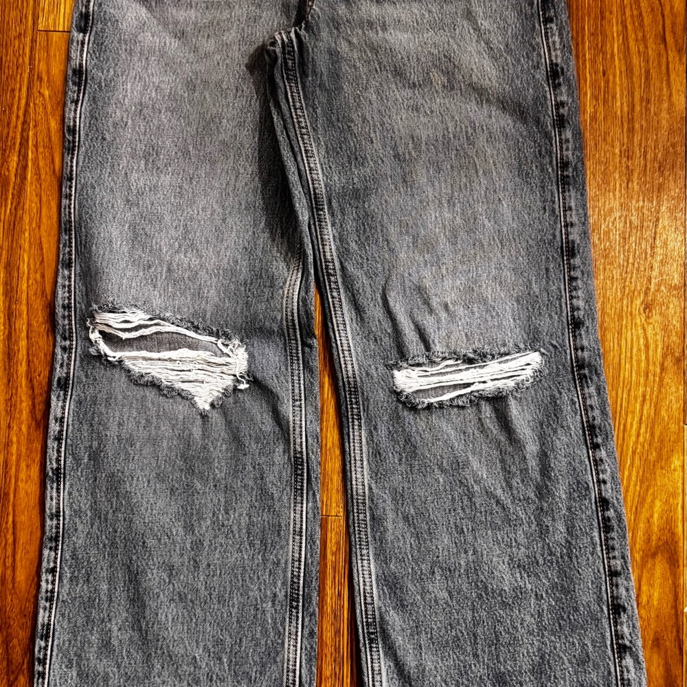 Hollister High-Rise Baggy Distressed Jeans Women’s 23 Long